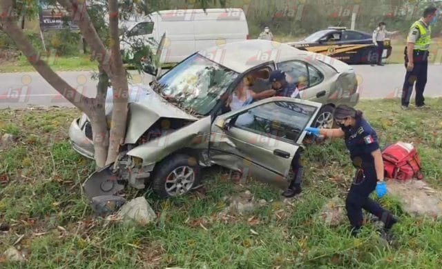 Señor de la tercera edad ocasionó accidente en el Periférico (1)