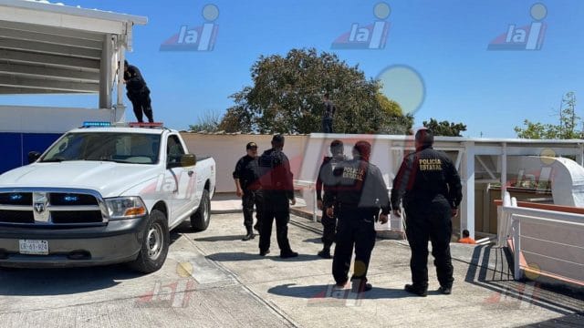 Quema de basura moviliza autoridades en supermercado del barrio de Santa Ana