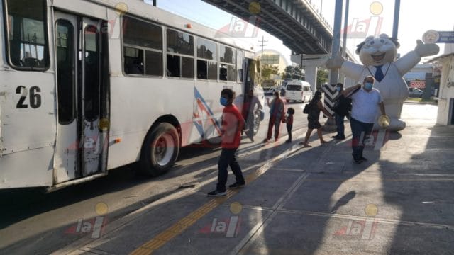 avenida Gobernadores camión
