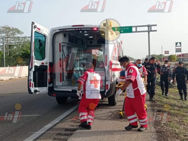 carretera Mérida-Campeche mototaxi_