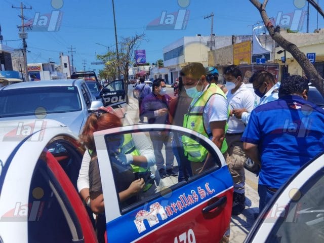 mujeres avenida gobernadores
