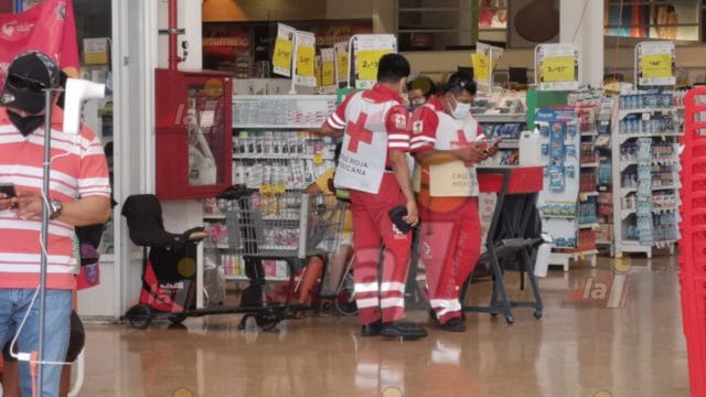 supermercado colonia petrolera