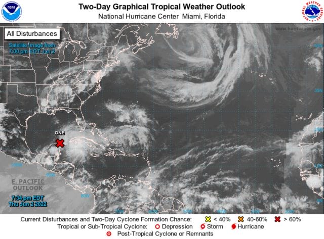 Se forma el potencial ciclón uno frente a la península de Yucatán