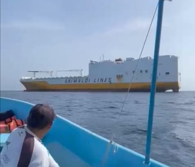 Si fecha de rescate el barco encallado en Sisal (1)