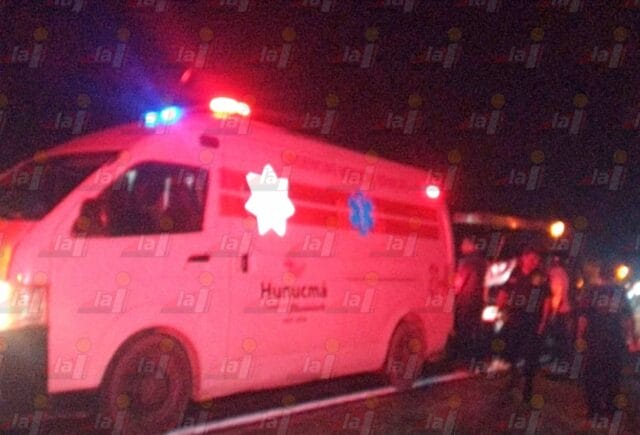 Joven no quiso seguir la fiesta y se lanza de vehículo en la Mérida