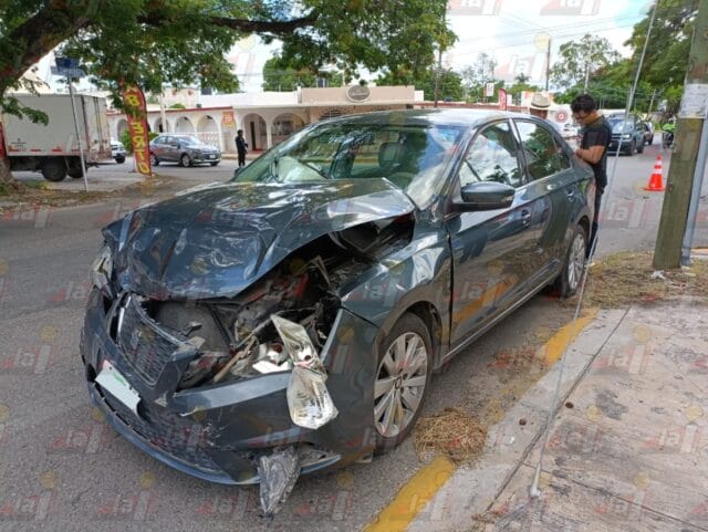 Choque en la Cupules causado por turistas