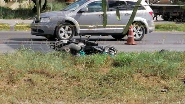 Motociclista pierde la vida en el Periférico de Mérida