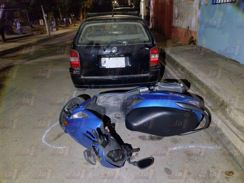 Motociclista derrapa y termina en choque en Tizimín