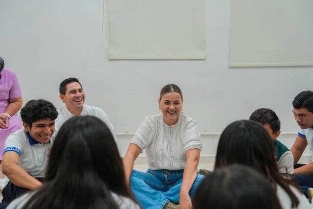 Cecilia Patrón Cecilia Patrón