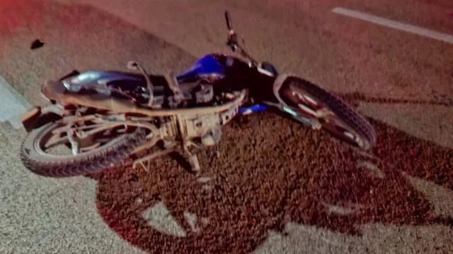 motociclista pierde la vida