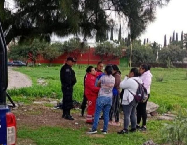 Localizan a recién nacida abandonada en terreno baldío: es hallada con cordón umbilical