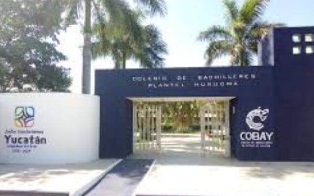 Alarma en el COBAY Hunucmá: joven se autolesiona frente a sus compañeros