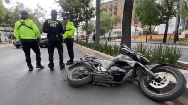 Pasajera muere en motocicleta tras accidente en Avenida Reforma pasajera muere en motocicleta