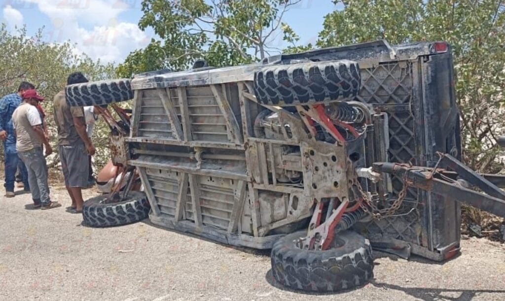 Fatal accidente en la entrada de El Cuyo deja un muerto y dos heridos