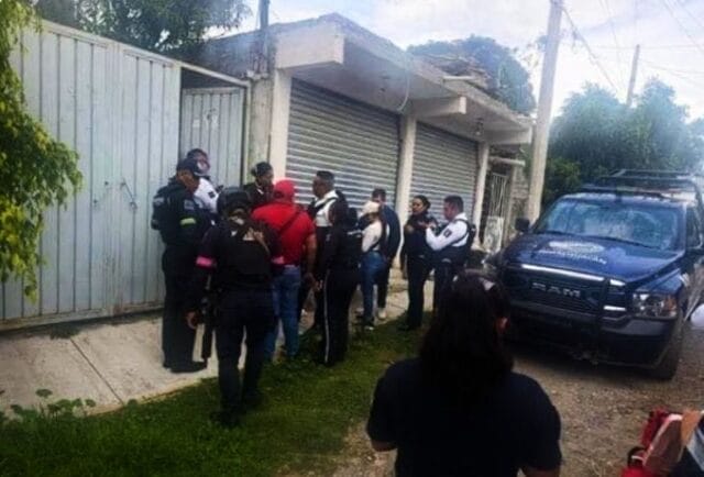 Pequeñita de cuatro años revela los abusos que sufrían ella y su hermanita luego de que la encontraran sin vida y por abajo de un sillón Pequeñita de cuatro años revela los abusos que sufrían ella y su hermanita luego de que la encontraran sin vida y por abajo de un sillón