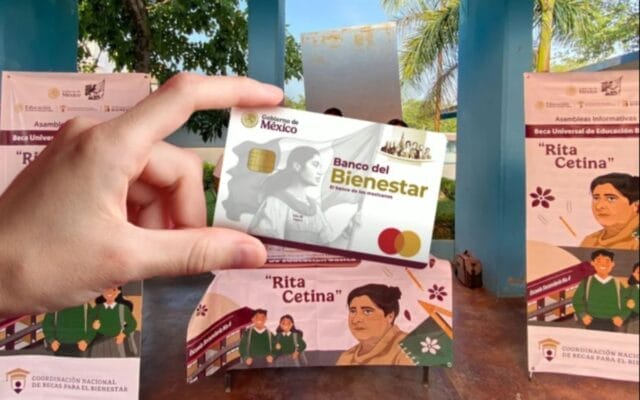 pago de la Beca Rita Cetina Campeche