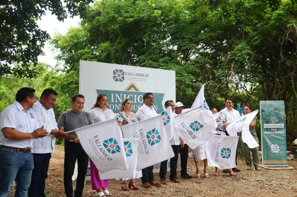 Más infraestructura para Xocén: Ayuntamiento arranca construcción de domo y mejora vial