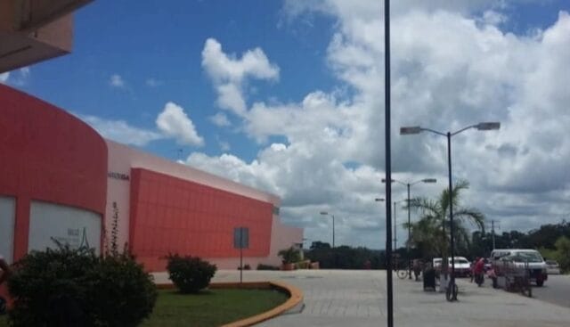 Campesino se debate entre la vida y la muerte tras ser baleado por unos pistoleros en Champotón