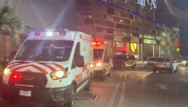 Hombre pierde la vida tras sufrir paro cardiorrespiratorio en plaza de Mérida