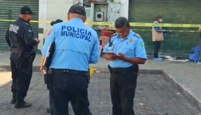 Hallan a hombre sin vida en pleno Centro de Mérida