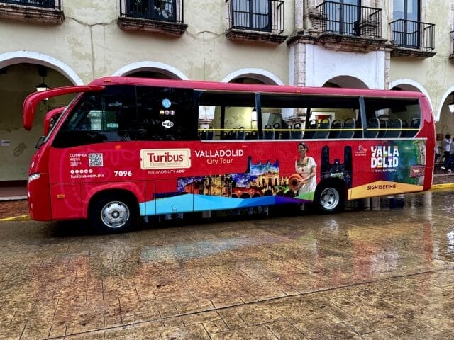 Lanzamiento de nueva unidad de Turibus en Valladolid Lanzamiento de nueva unidad de Turibus en Valladolid