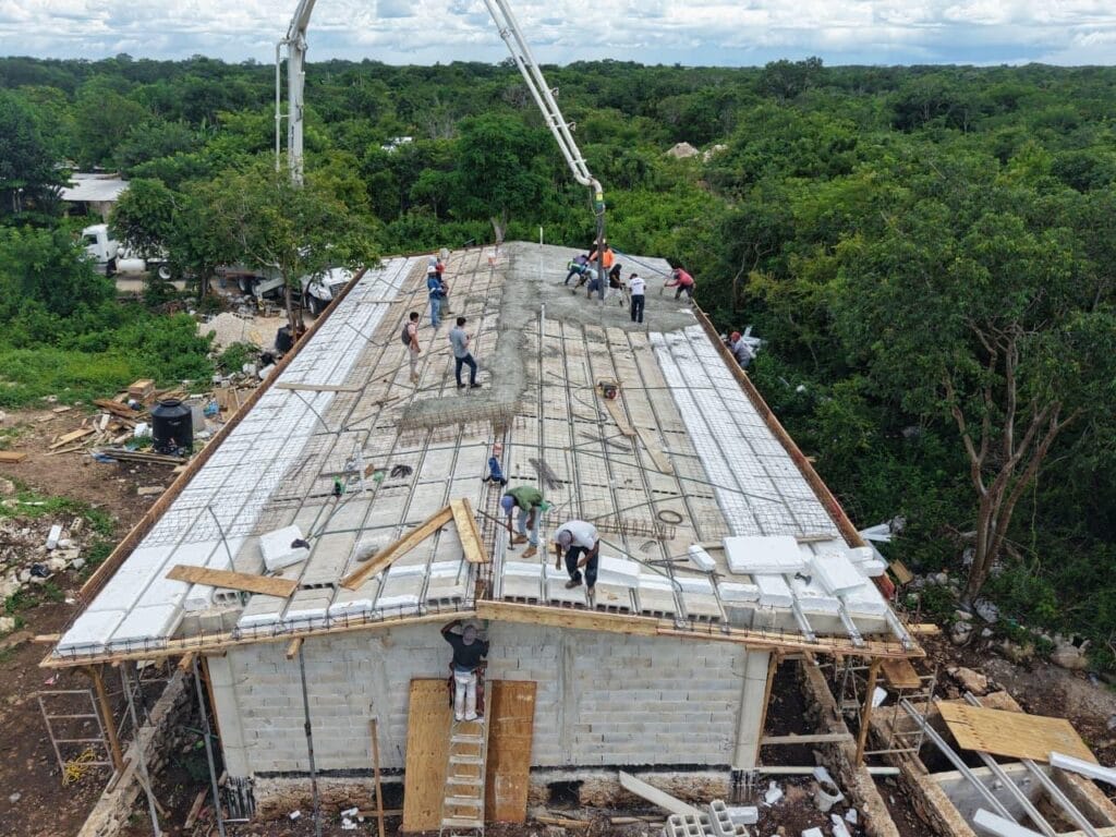 Cerca el sueño anhelado de cientos de jóvenes estudiantes de Tixhualactún