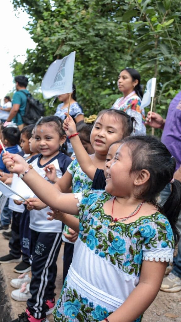 Xocén sigue renaciendo con la construcción de nuevas calles