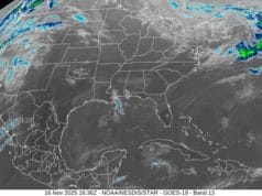 Domingo de lluvias dispersas por la vaguada maya y ambiente bochornoso en la península Domingo de lluvias dispersas por la vaguada maya y ambiente bochornoso en la península
