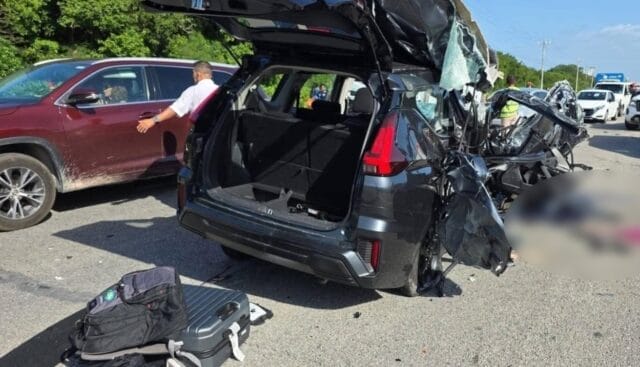 Trágico accidente en la carretera Tulum–Akumal deja una mujer fallecida y varios lesionados