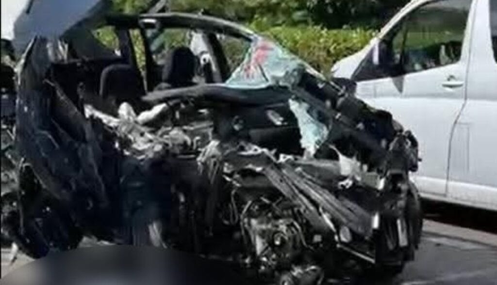 Trágico accidente en la carretera Tulum–Akumal deja una mujer fallecida y varios lesionados