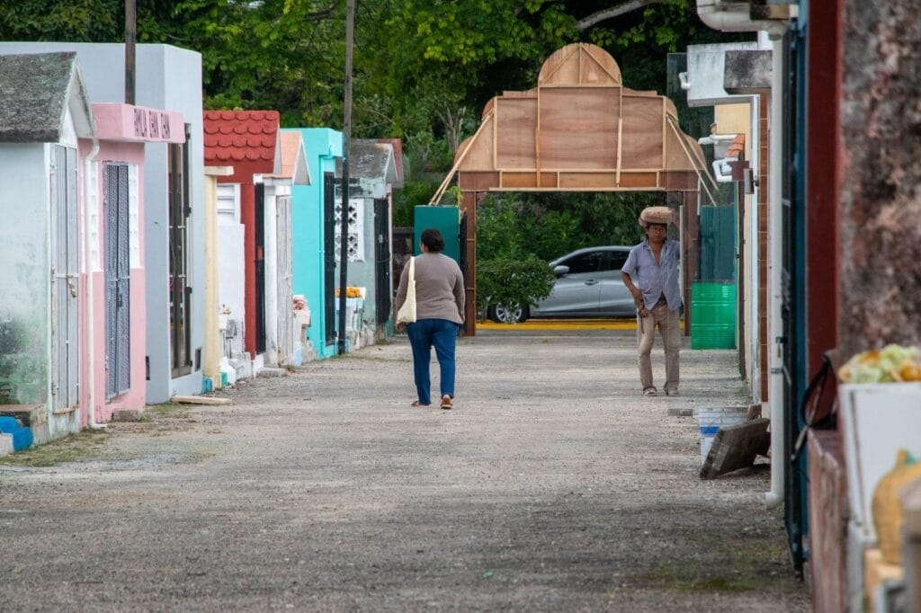 Listo el Cementerio General de Valladolid para los días de finados