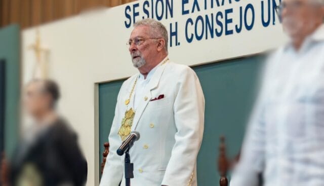 Liberan a exrector de la UACAM tras detención por presunta posesión de drogas