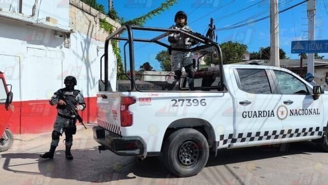 Fuerte despliegue policiaco en la ex zona de tolerancia por cateo contra presunto narcomenudeo