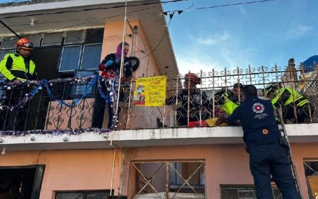 descarga eléctrica joven inconsciente