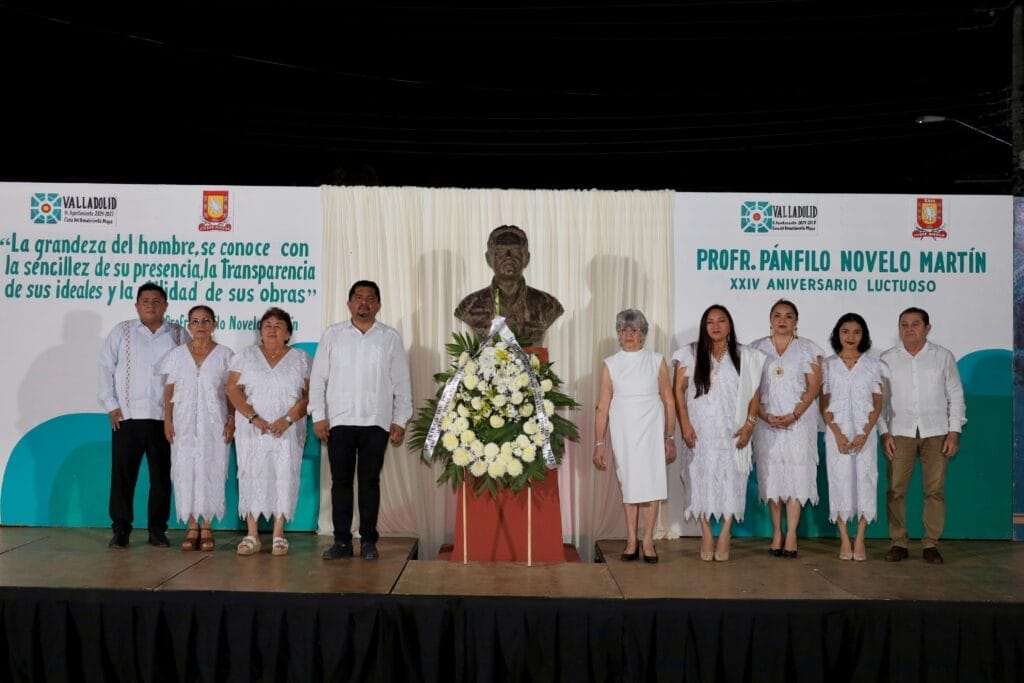 Se conmemora el 24° Aniversario Luctuoso del Profr. Pánfilo Novelo Martín