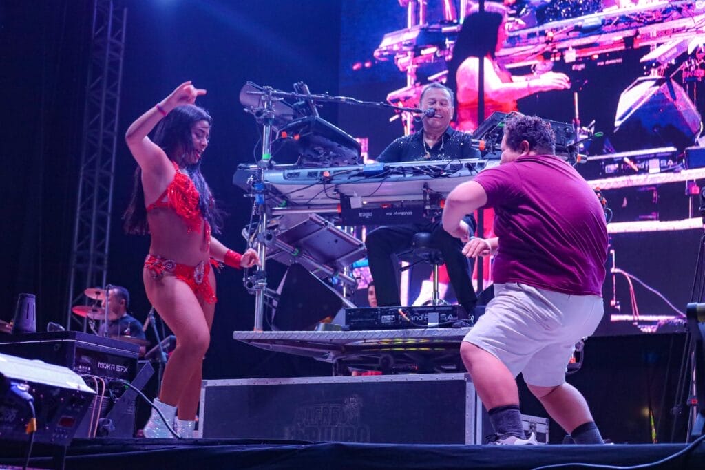 “El Pulpo” Alfredo y sus Teclados ponen a bailar a Valladolid en la Expo Feria 2026