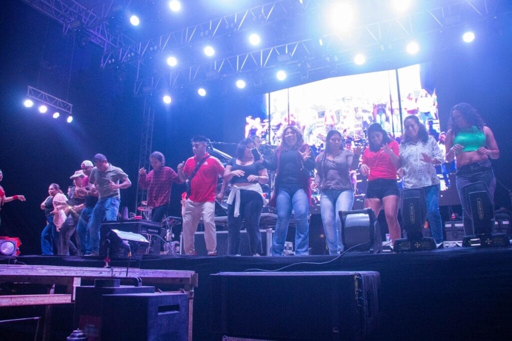 “El Pulpo” Alfredo y sus Teclados ponen a bailar a Valladolid en la Expo Feria 2026