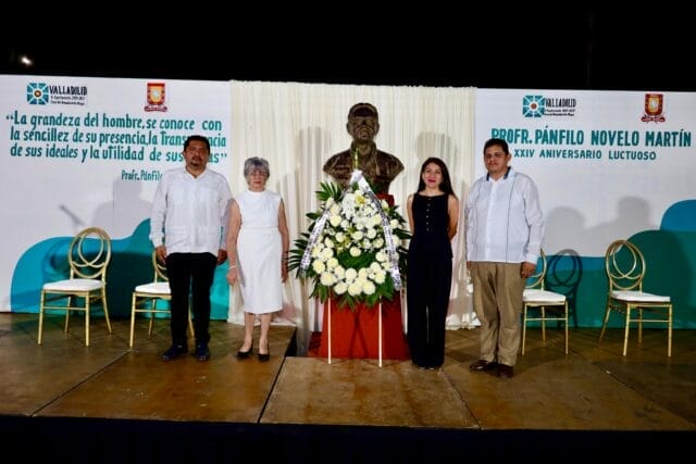 Se conmemora el 24° Aniversario Luctuoso del Profr. Pánfilo Novelo Martín