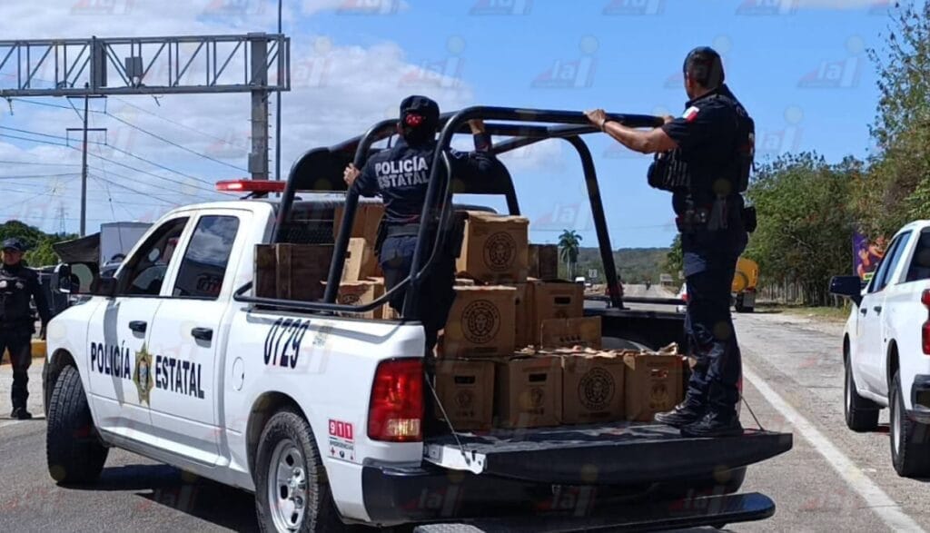 Cinco detenidos por rapiña tras volcadura de tráiler cervecero en Kobén: policías están bajo investigación
