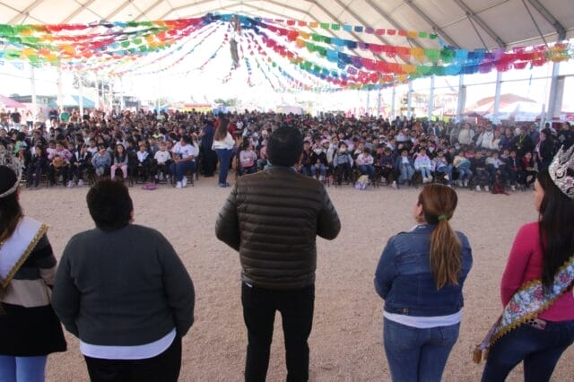 Realizan segundo día de actividades recreativas para estudiantes en Valladolid