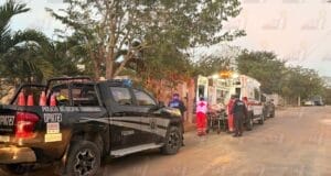 Mujer embarazada de ocho meses es hospitalizada tras caída en su casa en Tizimín