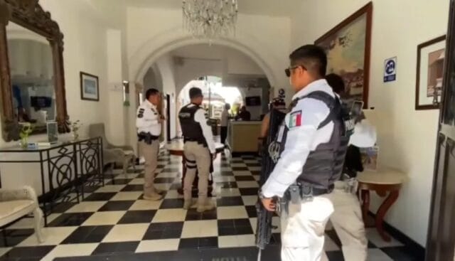 Tres familias viven secuestro virtual mientras se hospedaban en hotel de Campeche
