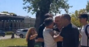 Profesor golpea a estudiantes tras discusión política en universidad de Argentina