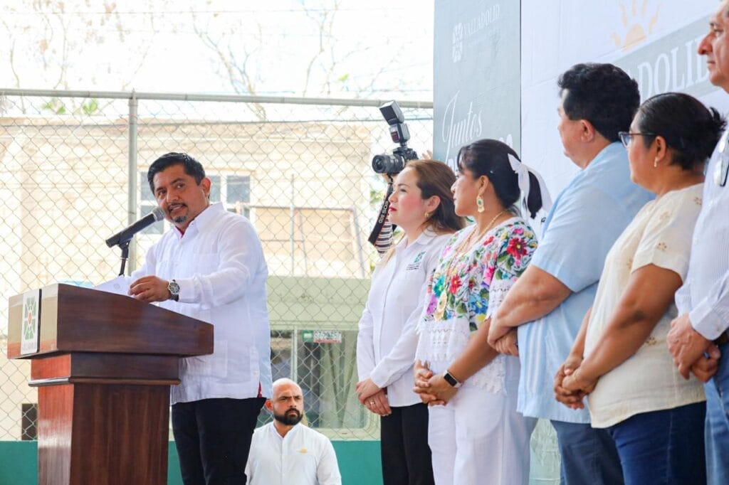 Valladolid fortalece la educación con segunda entrega del programa Renacimiento por la Educación