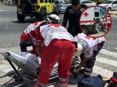 Choque entre automóvil y motocicleta deja daños y un lesionado en Campeche